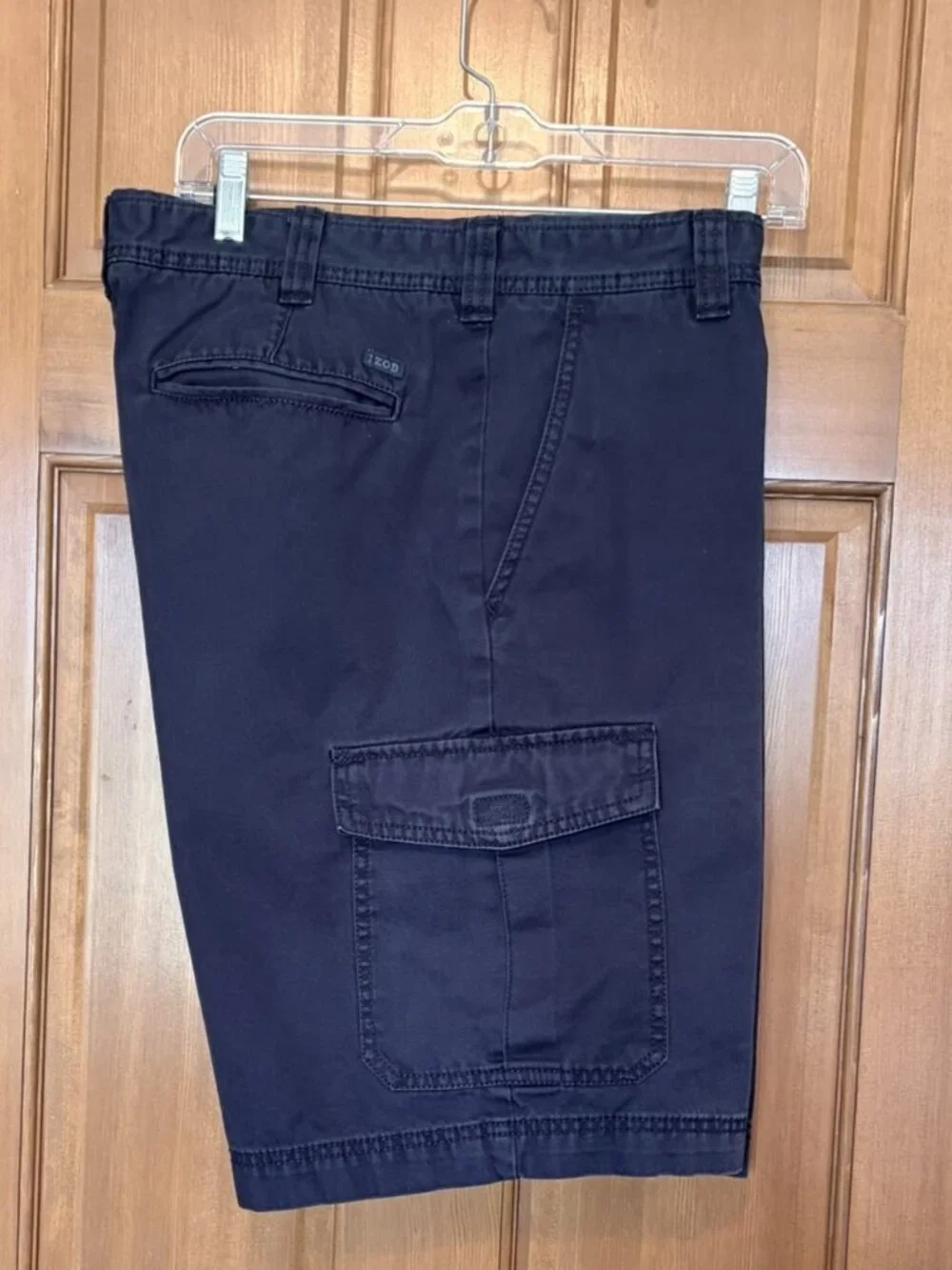 IZOD Saltwater Men's Navy Cargo Shorts Size 36 100% Cotton